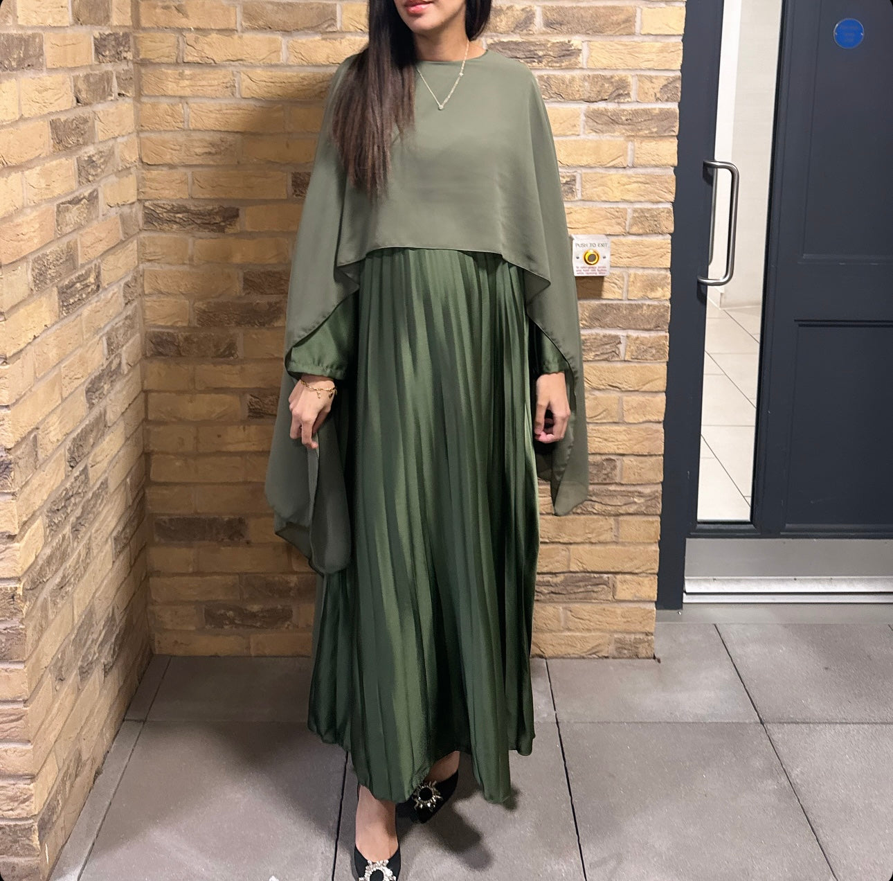 * STARLIGHT - Khaki Cape Dress